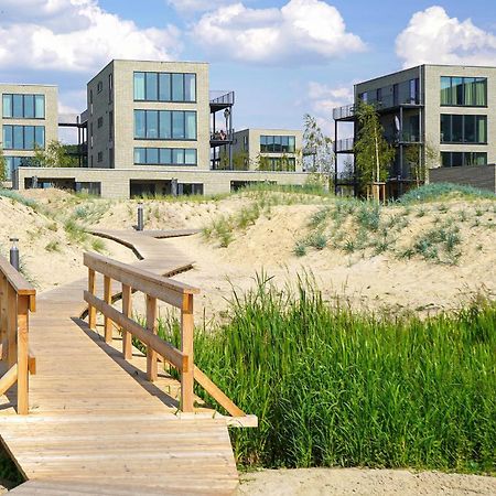 Amazing Home In Lembruch-Duemmer See With Kitchen 외부 사진