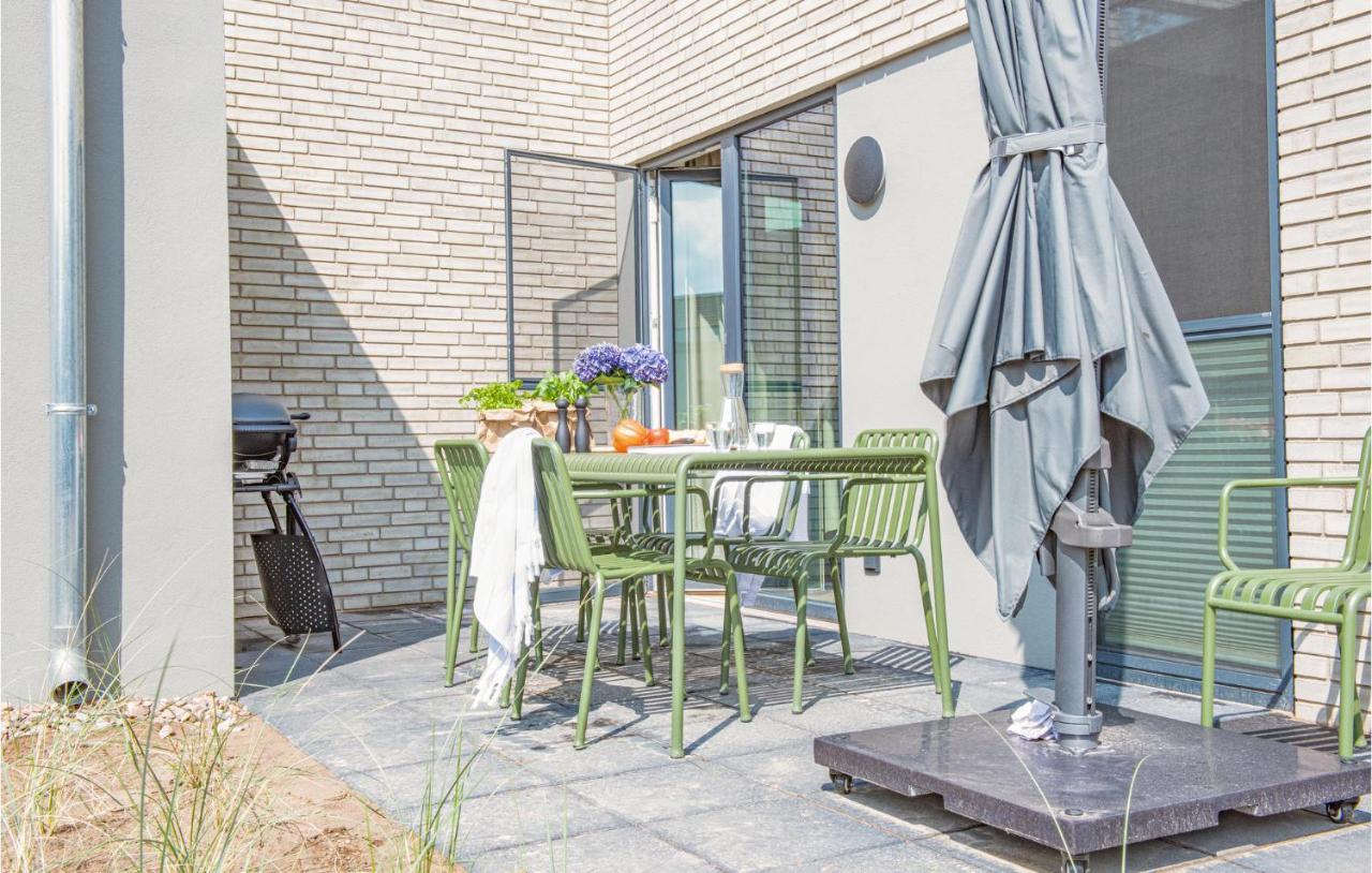 Amazing Home In Lembruch-Duemmer See With Kitchen 외부 사진