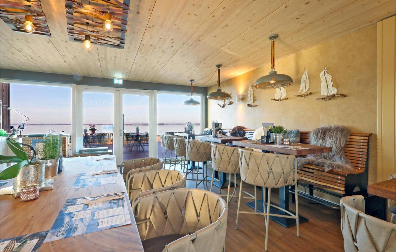 Amazing Home In Lembruch-Duemmer See With Kitchen 외부 사진
