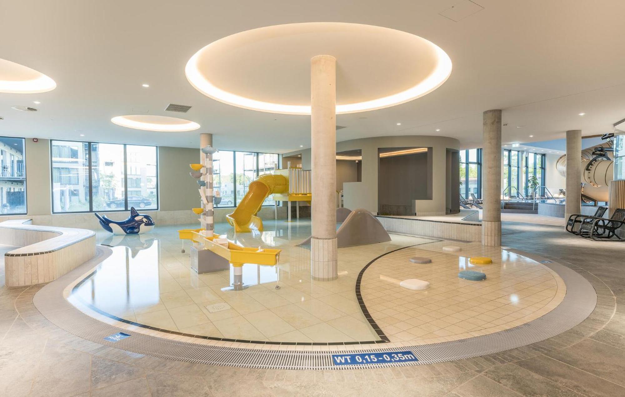 Amazing Home In Lembruch-Duemmer See With Kitchen 외부 사진