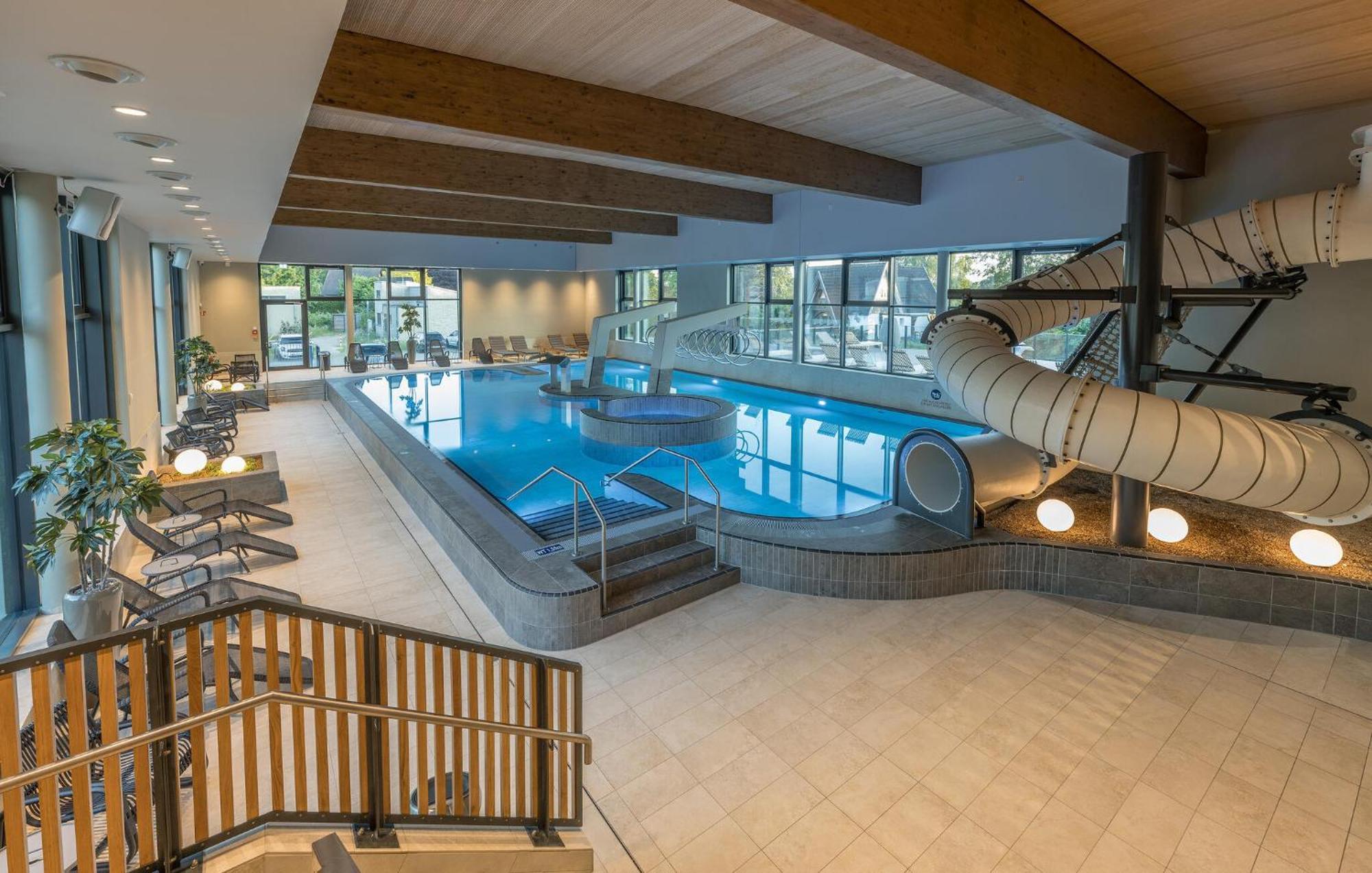 Amazing Home In Lembruch-Duemmer See With Kitchen 외부 사진